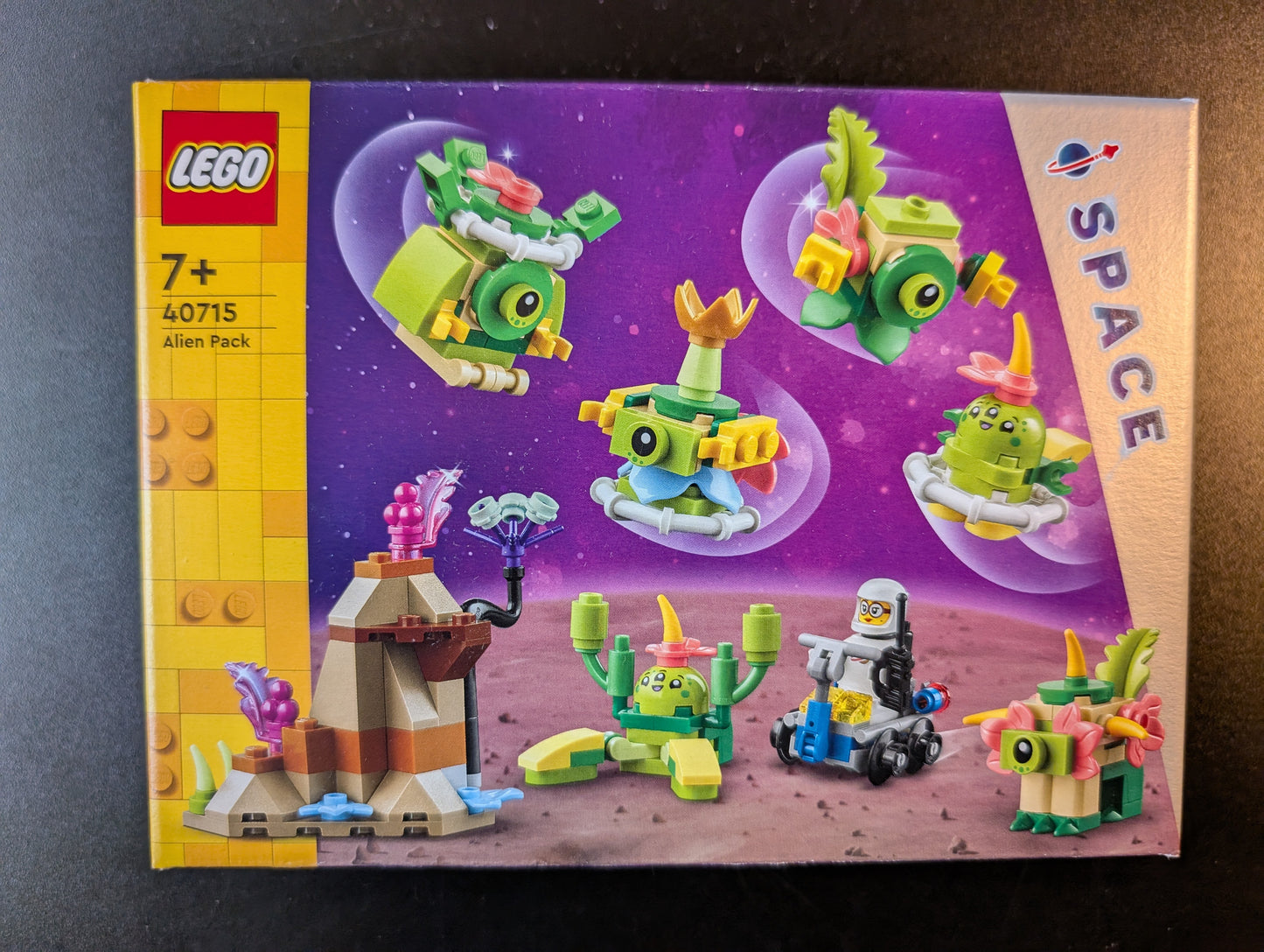 LEGO® Space - 40715 & 40716 - Alien Set & Alien-Planet - Neu & OVP