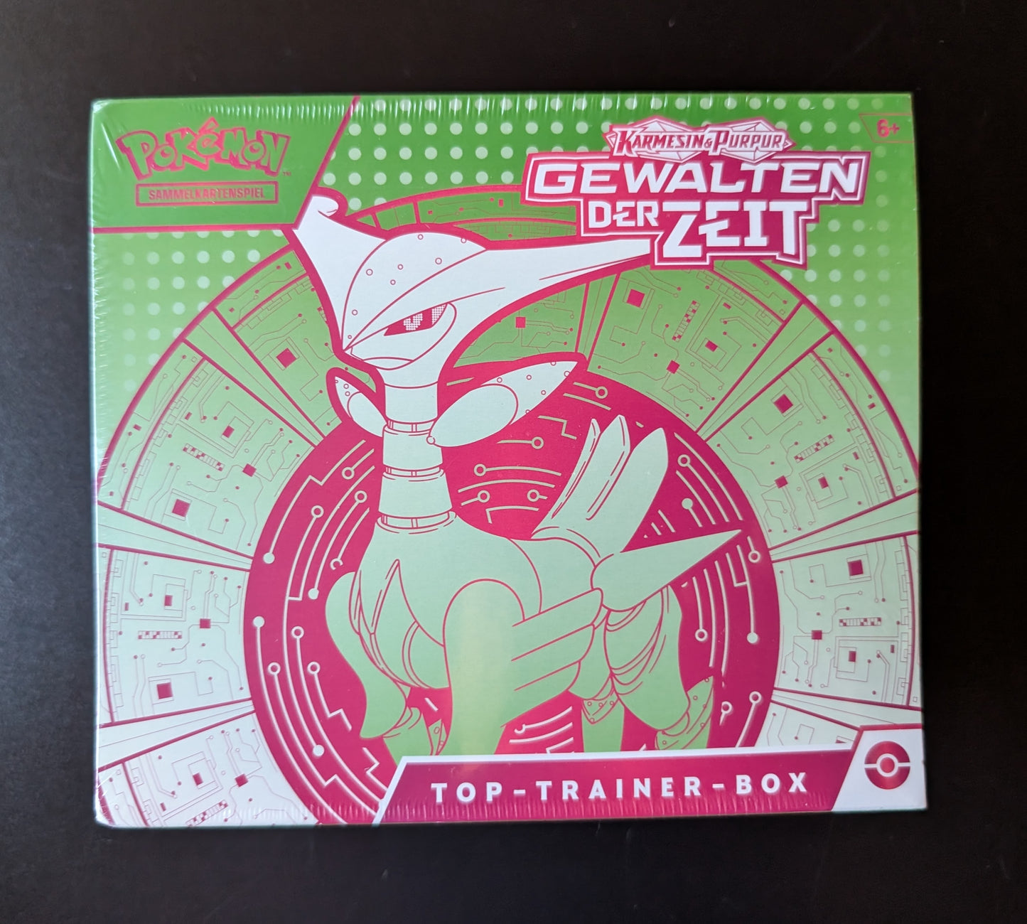 Pokemon - Gewalten der Zeit Top-Trainer Box - Eisenblatt - Neu & OVP